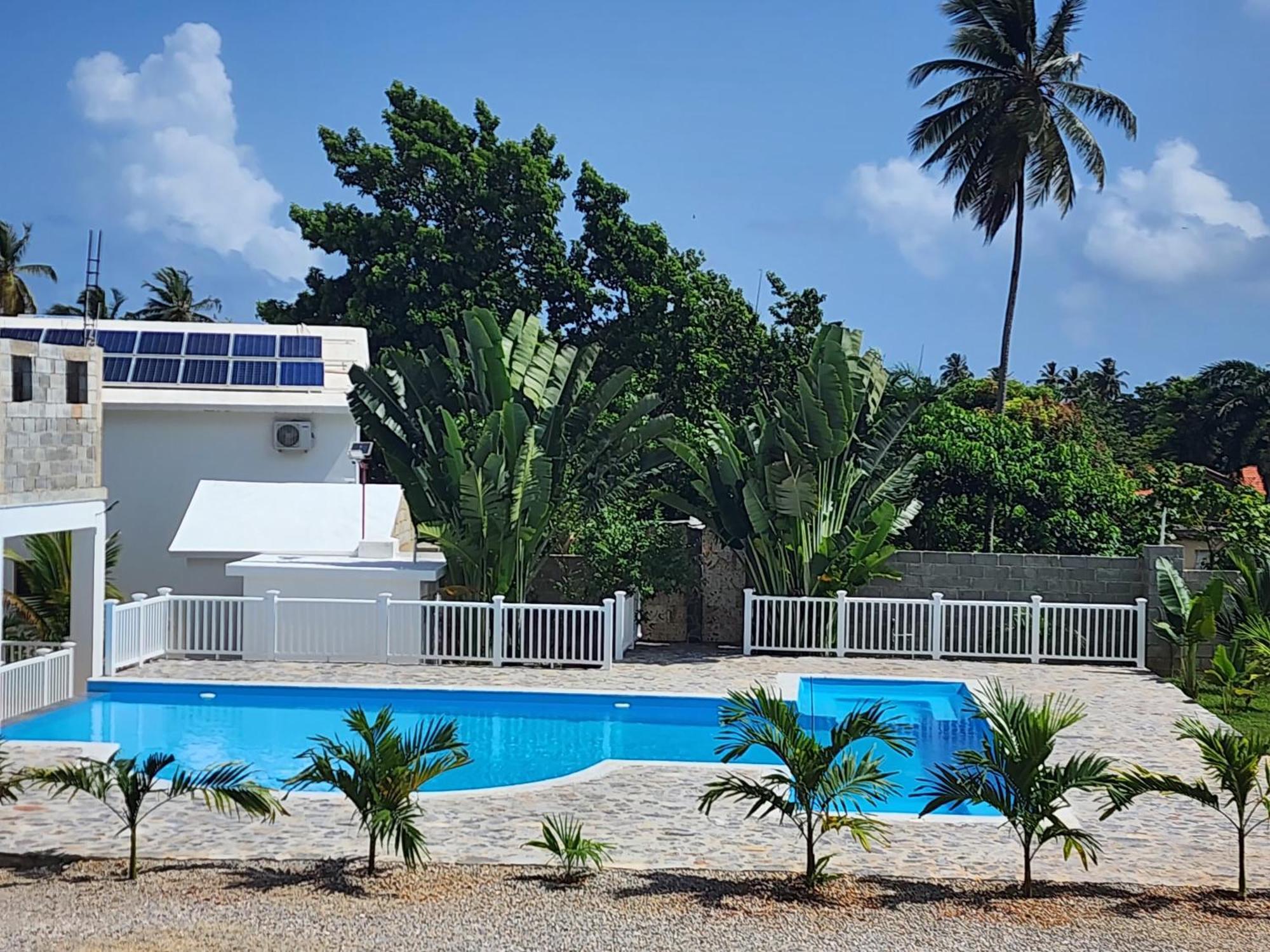 Bella Villa Room With Large Pool And Close To Beach Las Galeras Exteriér fotografie